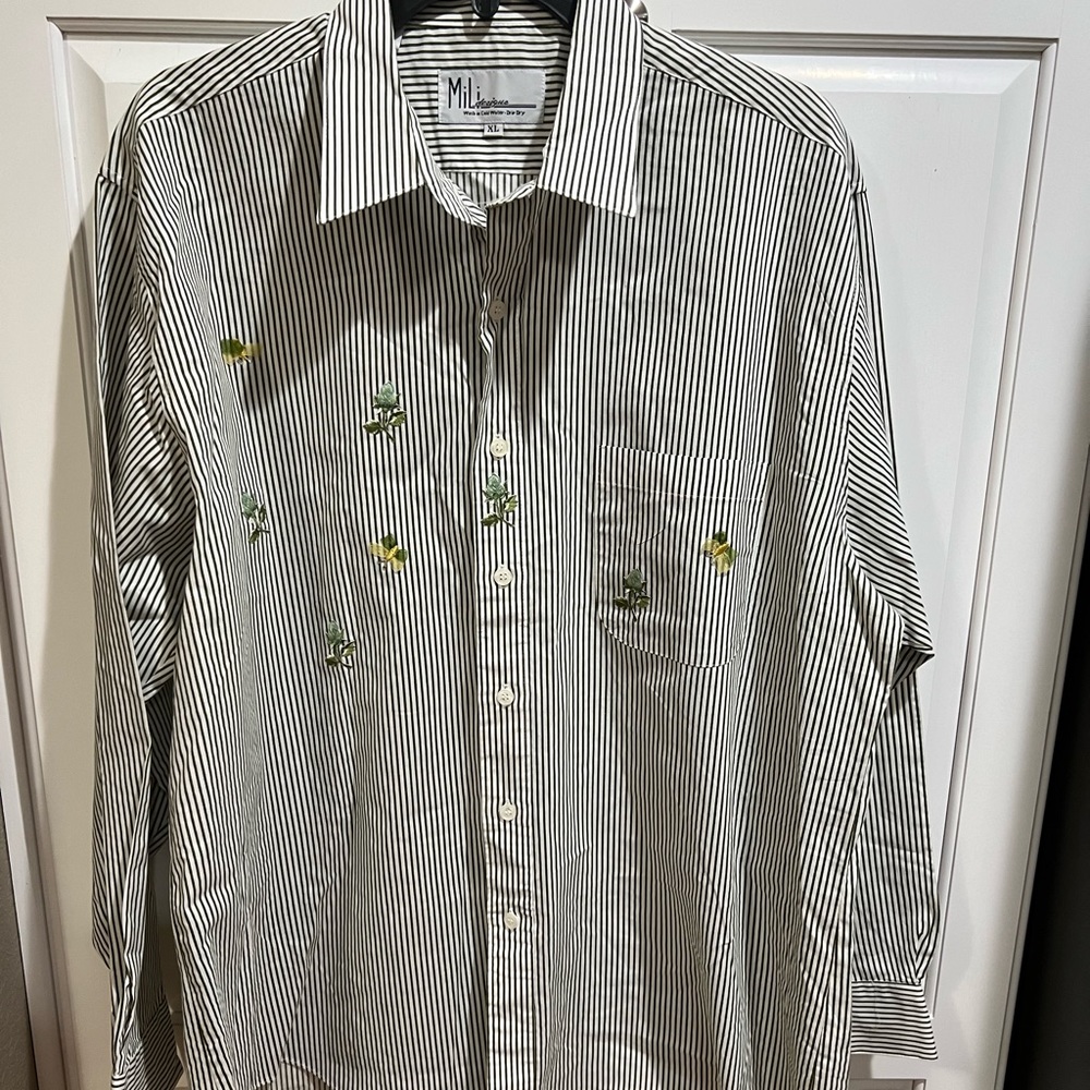 Women’s Button Up Long Sleeved Shirt by MiLi Designs Size XL